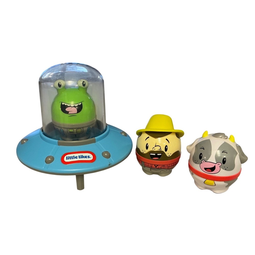 Little Tikes You Drive Flex Wheels Alien UFO Spaceship Farmer Cow Toy Figures